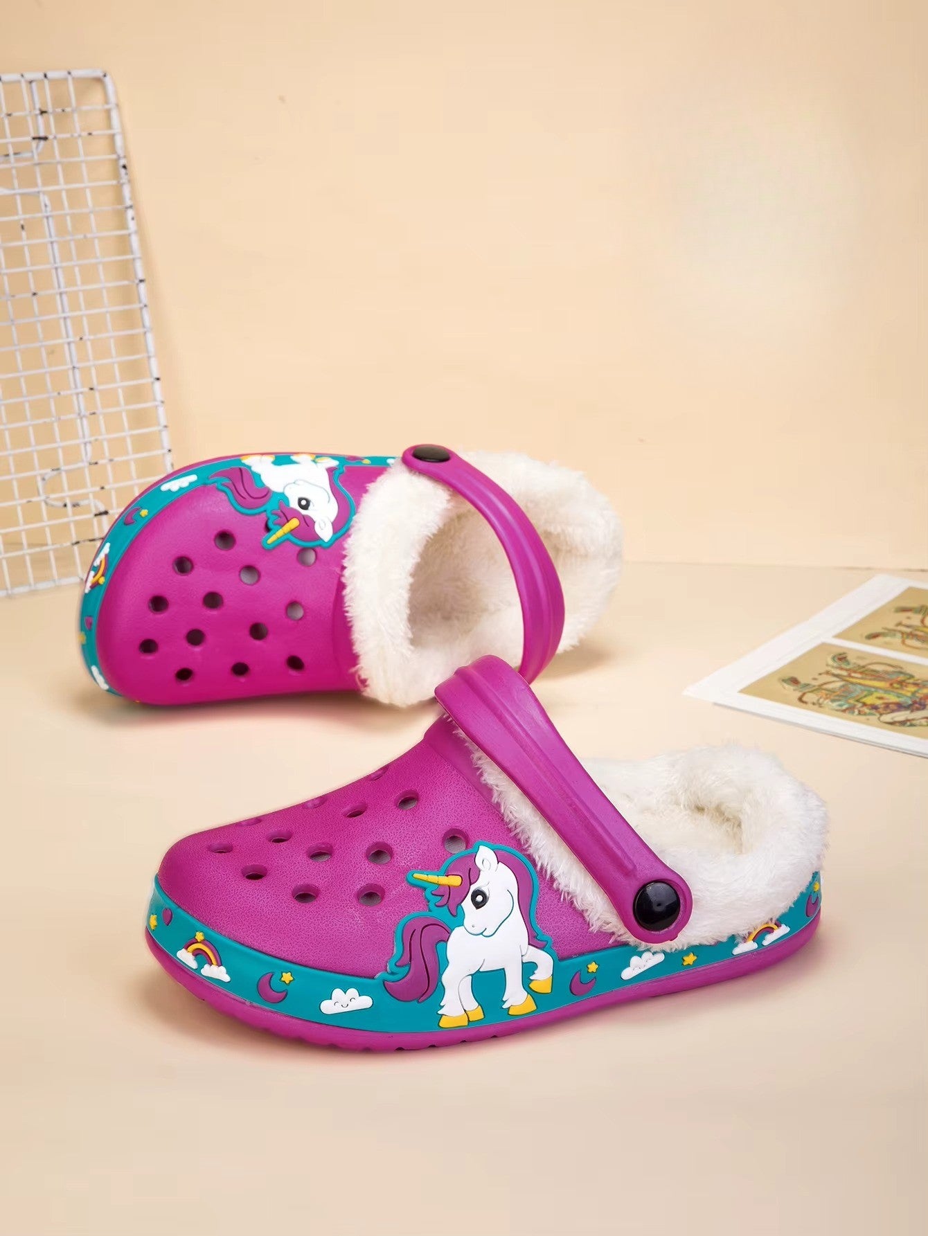 Chaussons Enfants Hiver - Semelle antidérapante - Intérieur rembourré - Snuggy