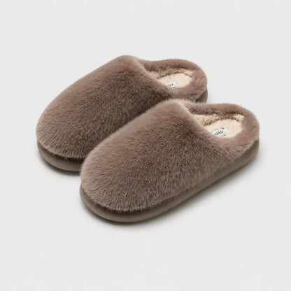 Chaussons-Femmes-effet-peluche