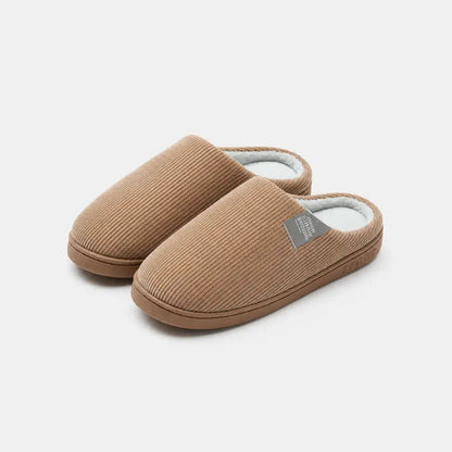 Chaussons-velours-cotele-semelle-antiderapante-confort-quotidien