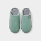 Chaussons-velours-cotele-semelle-antiderapante-confort-quotidien
