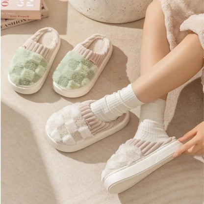 Chaussons Femmes douillets Matière peluche - doublés coton et moelleux - Teddya