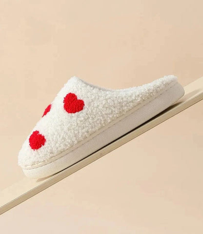 Chaussons Femmes Pelouche douce - Motif coeurs - semelle souple- Rosélia
