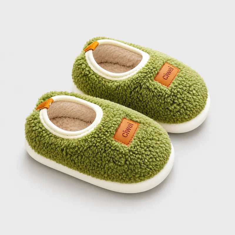 chausson-enfants-unisexe-peluche-douce-interieur-en-coton-confort-quotidien-pelmi