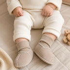 chaussons-bottines-bebe-unisexe-en-daim-chaud-et-interieur-moelleux-suedia