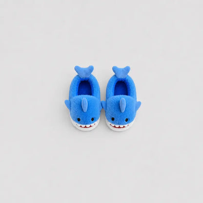 chaussons-enfants-en-peluche-semelle-antiderapante-souple-interieur-et-exterieur-sharky