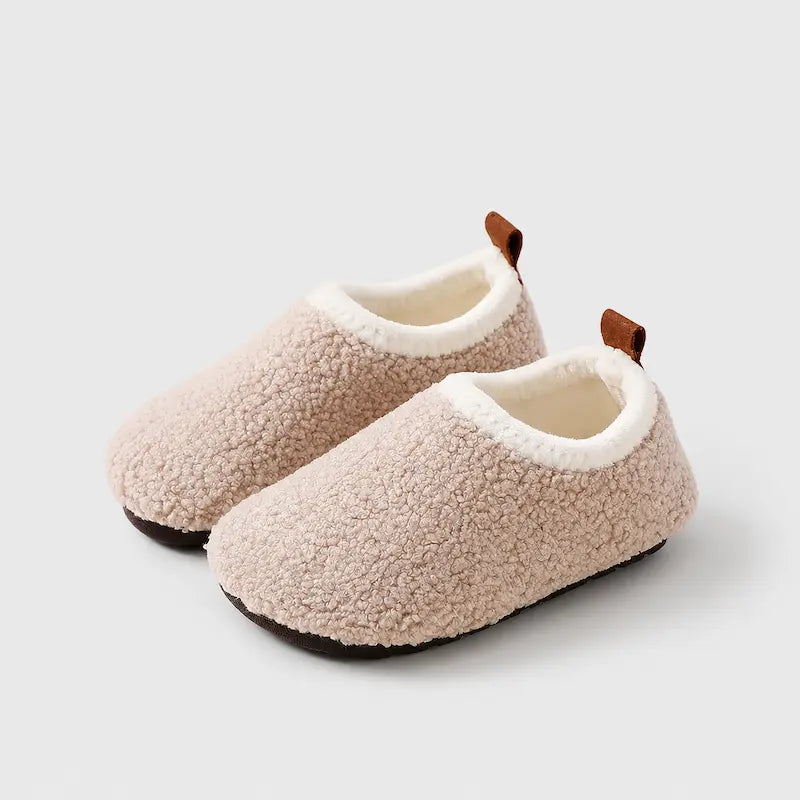chaussons-enfants-fermes-unisexe-en-peluche-et-coton-semelle-souple-douny