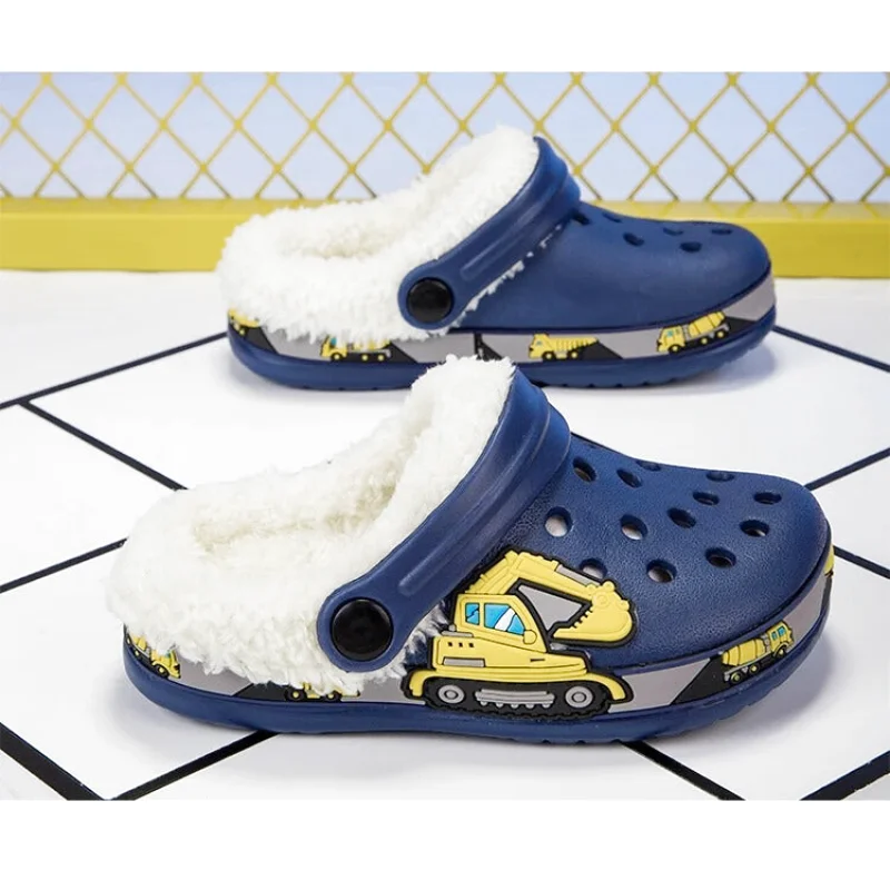 Chaussons Enfants Hiver - Semelle antidérapante - Intérieur rembourré - Snuggy