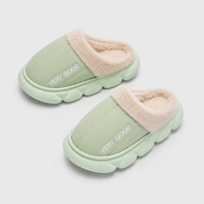 chaussons-enfants-unisexes-chaud-en-peluche-interieur-et-semelle-epaisse-plumo