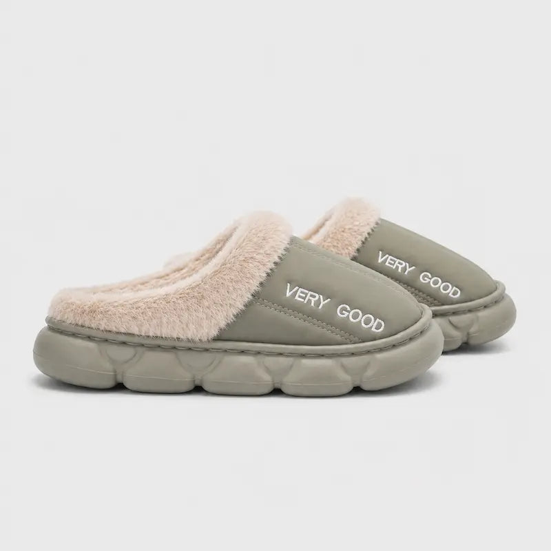chaussons-enfants-unisexes-chaud-en-peluche-interieur-et-semelle-epaisse-plumo