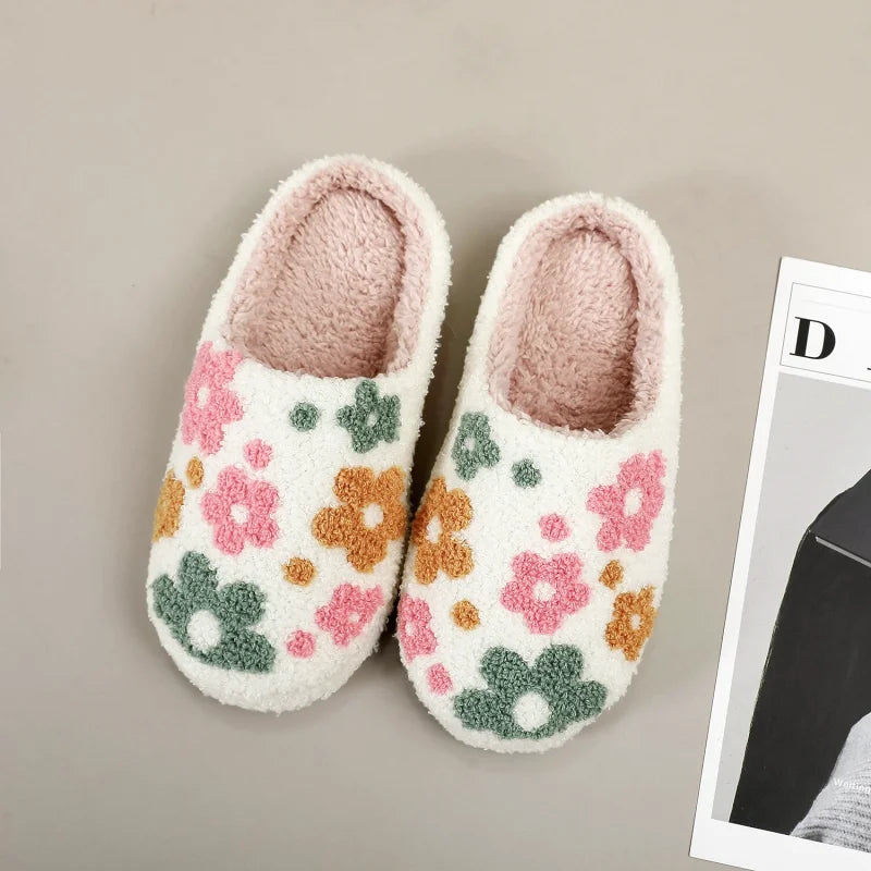 Chaussons Femmes à Motifs Fleurs Brodées - Intérieur doux et confortable- Floréa