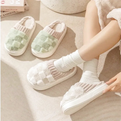 Chaussons Femmes douillets Matière peluche - doublés coton et moelleux - Teddya