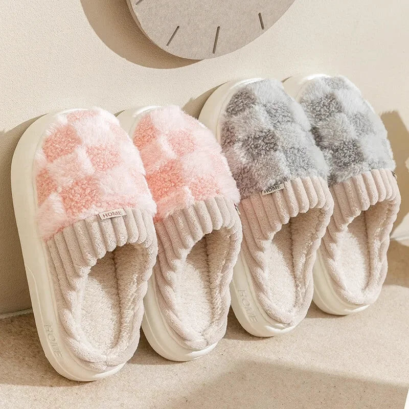 Chaussons Femmes douillets Matière peluche - doublés coton et moelleux - Teddya