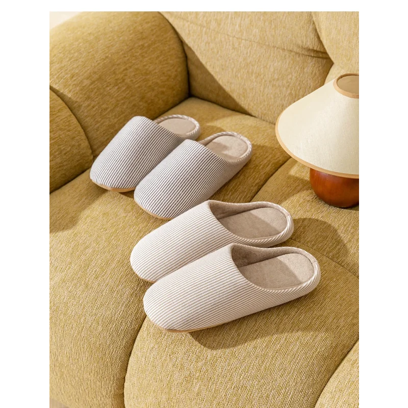 Chaussons Femmes et Hommes rayés confort à semelle souple - Linéa