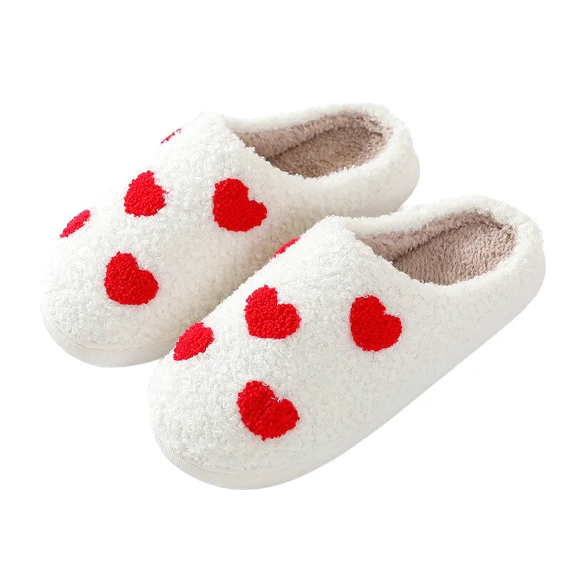 Chaussons Femmes Pelouche douce - Motif coeurs - semelle souple- Rosélia